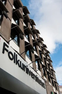 Folkuniversitetet  - Gothenburg instalations, Suedois école dans Göteborg, Suède 1
