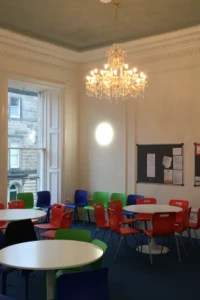 CES Edinburgh instalações, Ingles escola em Edimburgo, Reino Unido 3