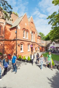 Kings Colleges: Bournemouth instalations, Anglais école dans Bournemouth, Royaume-Uni 14