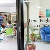 Lexis English Noosa strutture, Inglese scuola dentro Noosa Heads, Australia 2