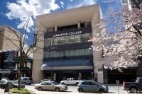 Canadian College of English Language strutture, Inglese scuola dentro Vancouver, Canada 1