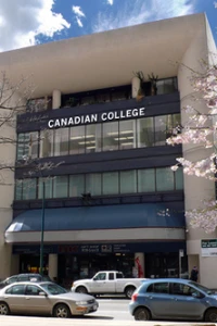 Canadian College of English Language instalaciones, Ingles escuela en Vancouver, Canadá 1